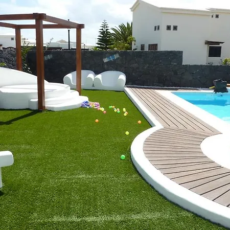 Eslanzarote Victoria, Heated Pool, Super Wifi, Sat Tv Villa Playa Blanca
